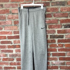 Nike dryfit sweatpants